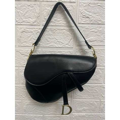 dior saddle bag preloved.